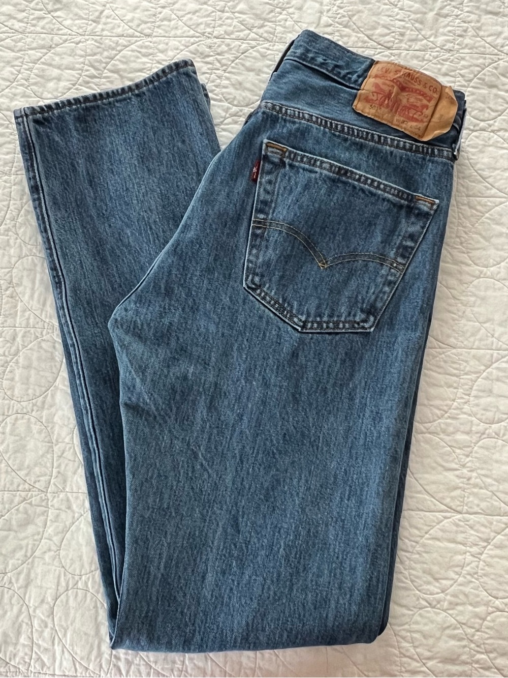 Levi's 501 Medium Blue Stonewash Original Fit ButtonFly Jeans Classic GQ